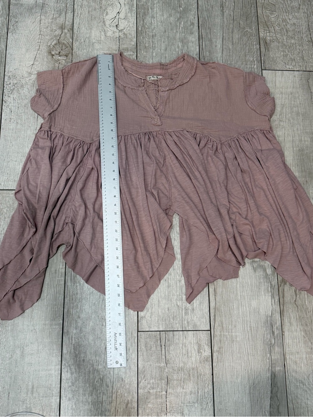 Free People Sugar Rush Babydoll Top XS Mauve Oversized Boho Handkerchief EUC - Picture 8 of 9
